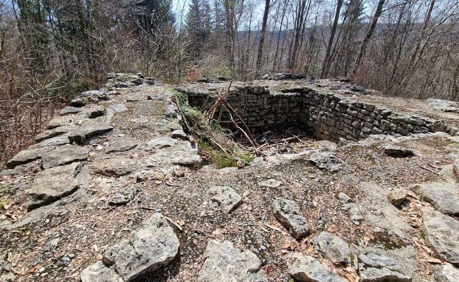 Ruine Luginsfeld, Germany